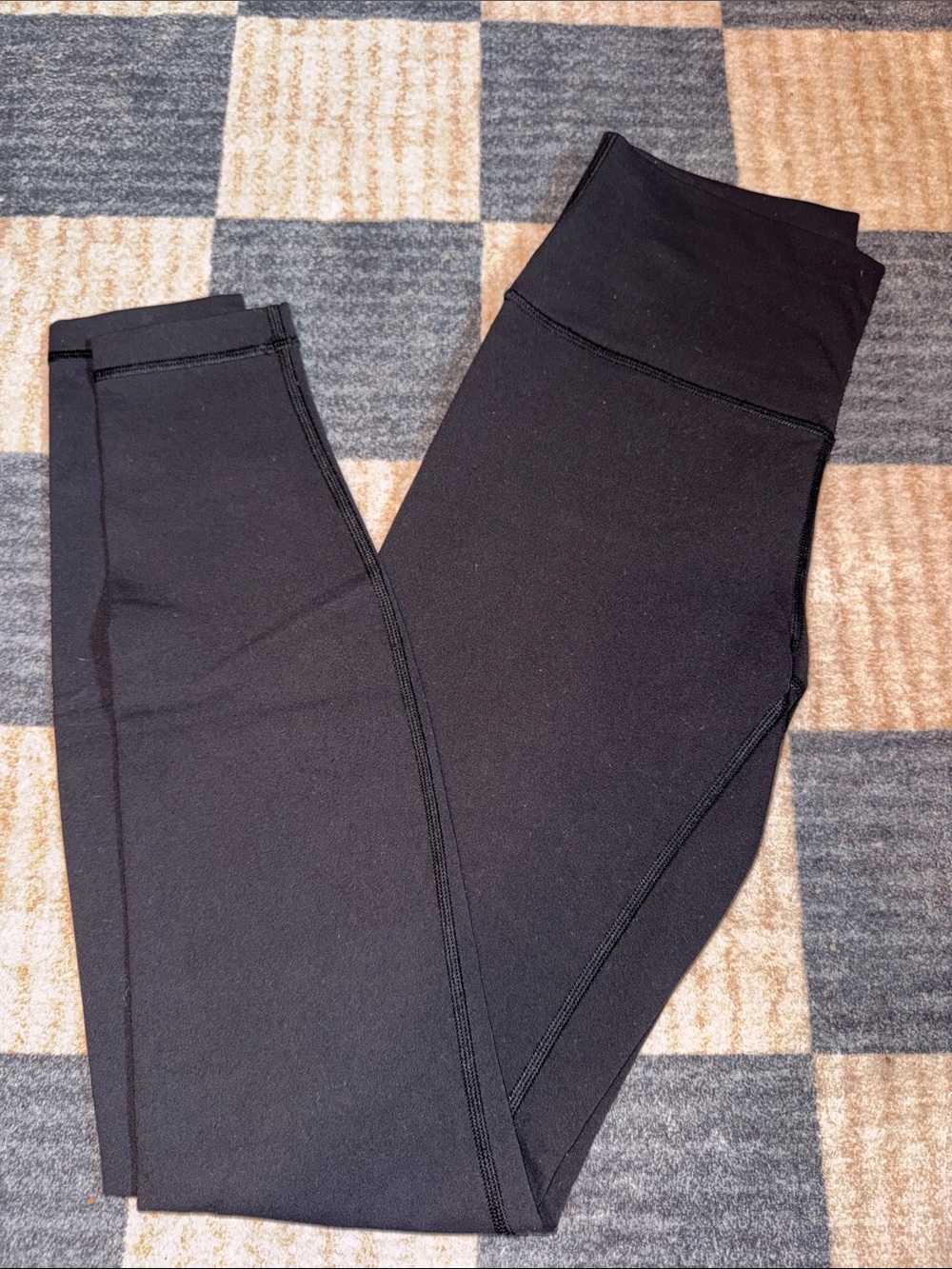 Lululemon Athletica High-Rise Wunder Train Leggings 26”